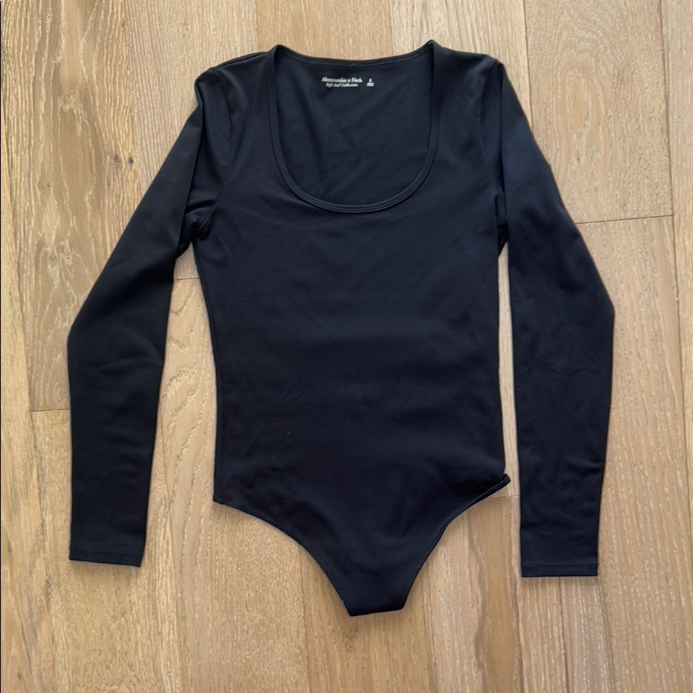 Abercrombie & Fitch Gray Soft Collection Top